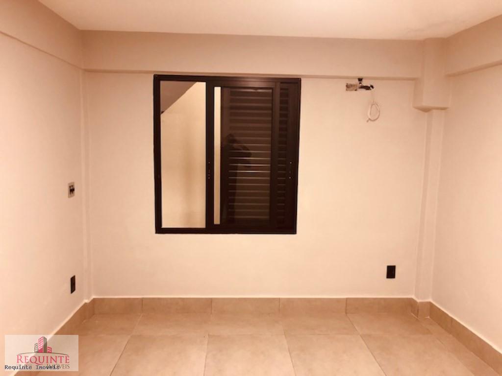 Apartamento para alugar com 1 quarto, 40m² - Foto 8