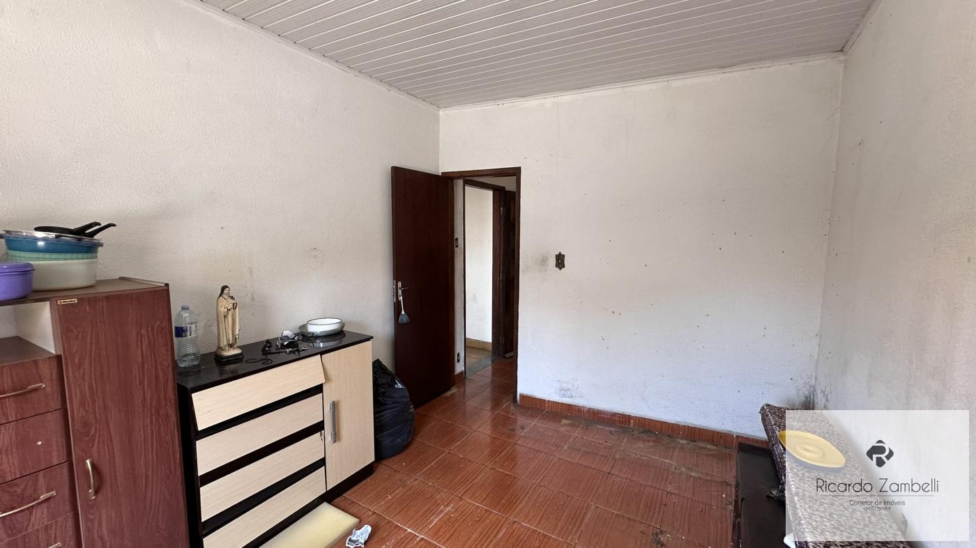 Casa à venda com 2 quartos, 300m² - Foto 6