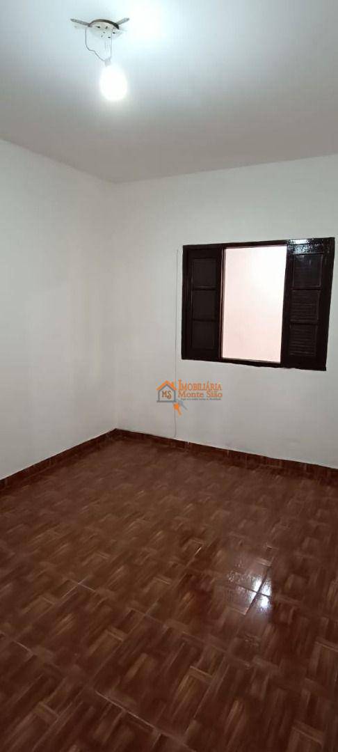 Casa à venda com 4 quartos, 200m² - Foto 22