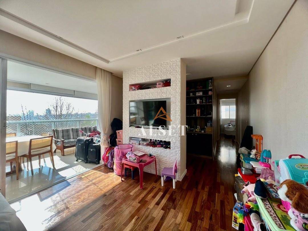 Apartamento à venda com 3 quartos, 105m² - Foto 4