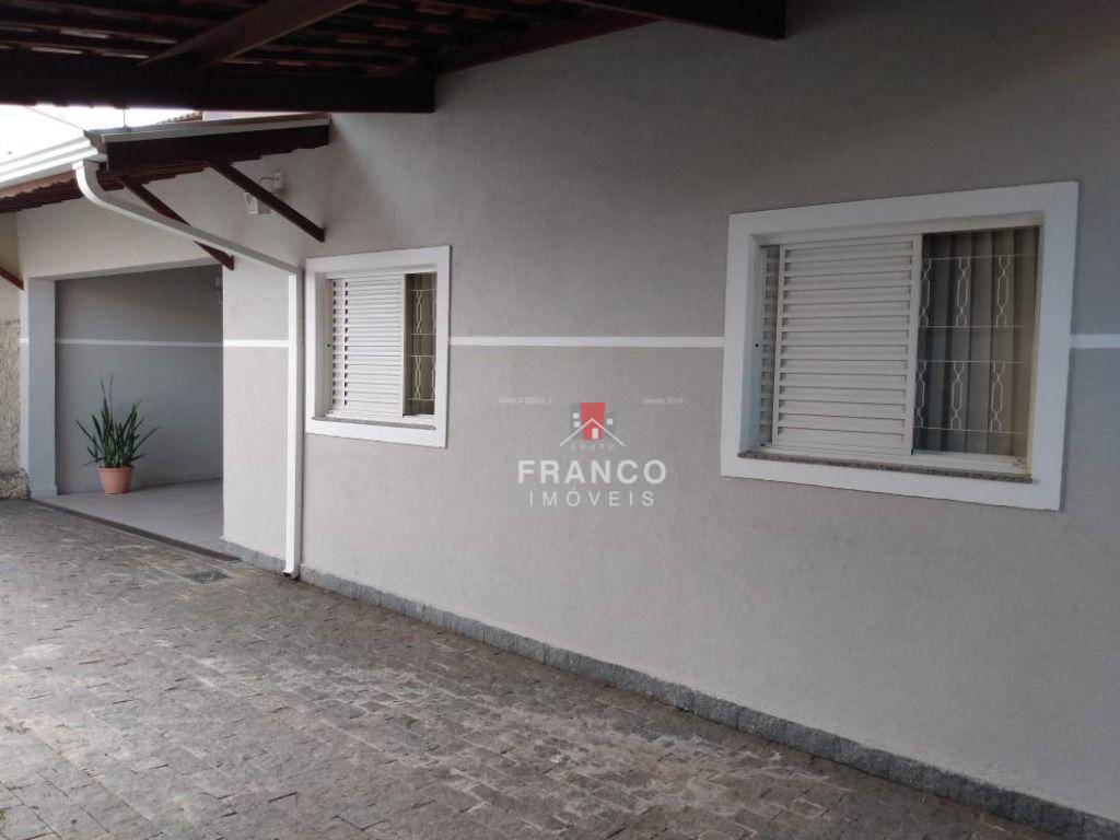 Casa à venda com 3 quartos, 146m² - Foto 4