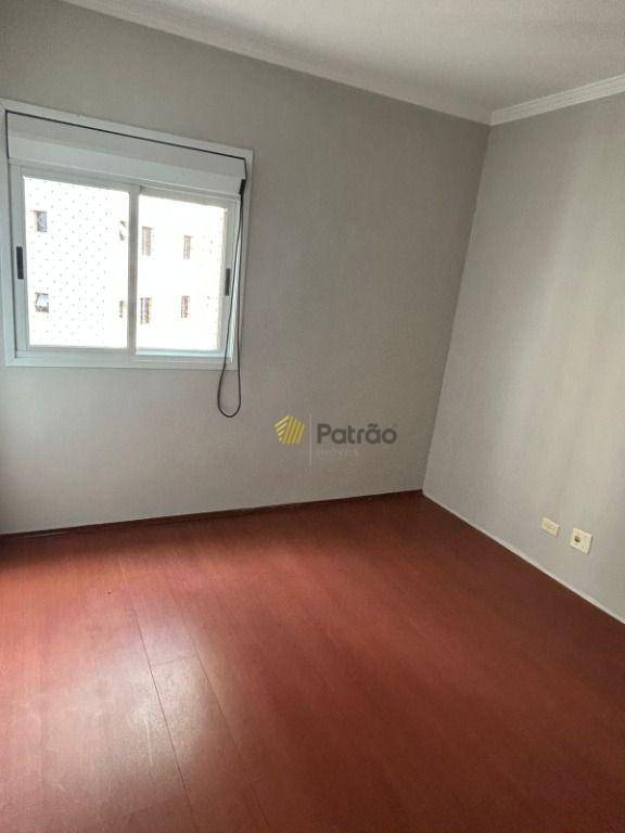 Apartamento à venda com 3 quartos, 107m² - Foto 15