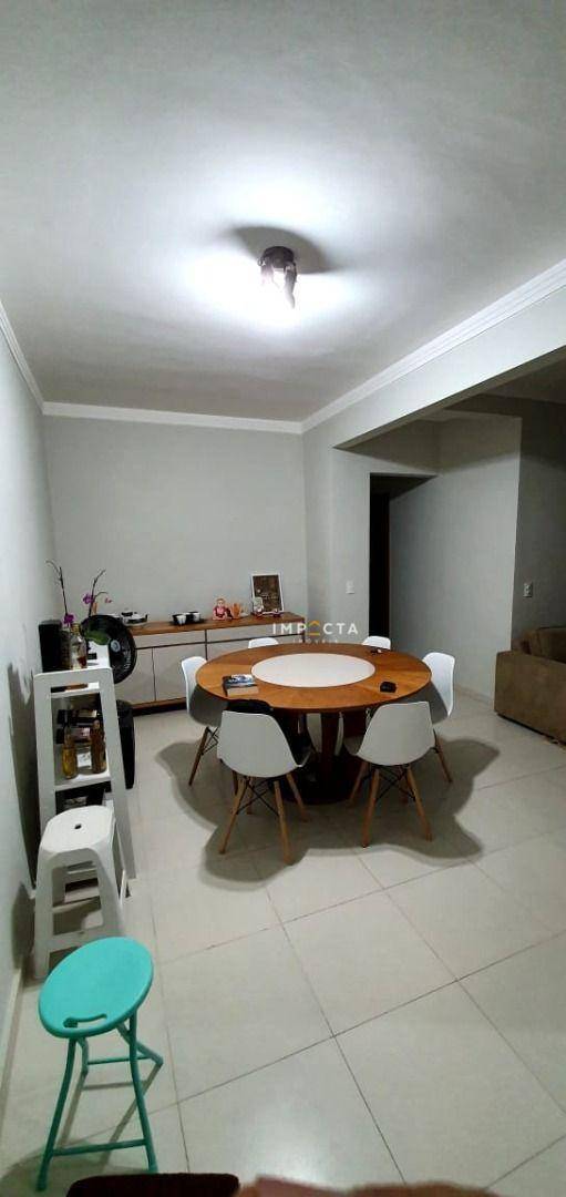 Apartamento à venda com 2 quartos, 80m² - Foto 13