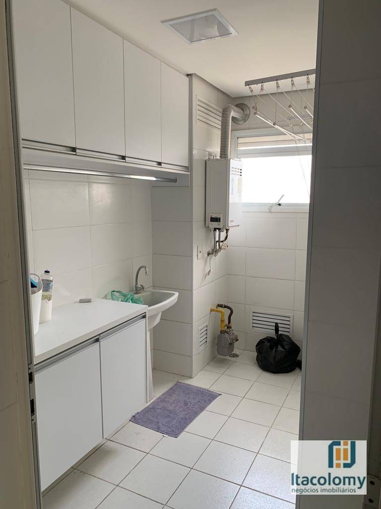 Apartamento à venda com 3 quartos, 150m² - Foto 18