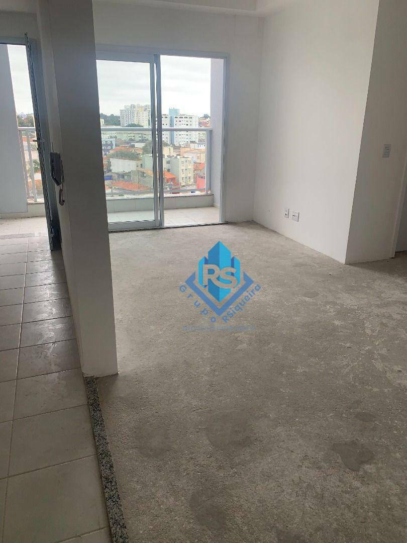 Apartamento à venda com 2 quartos, 63m² - Foto 2