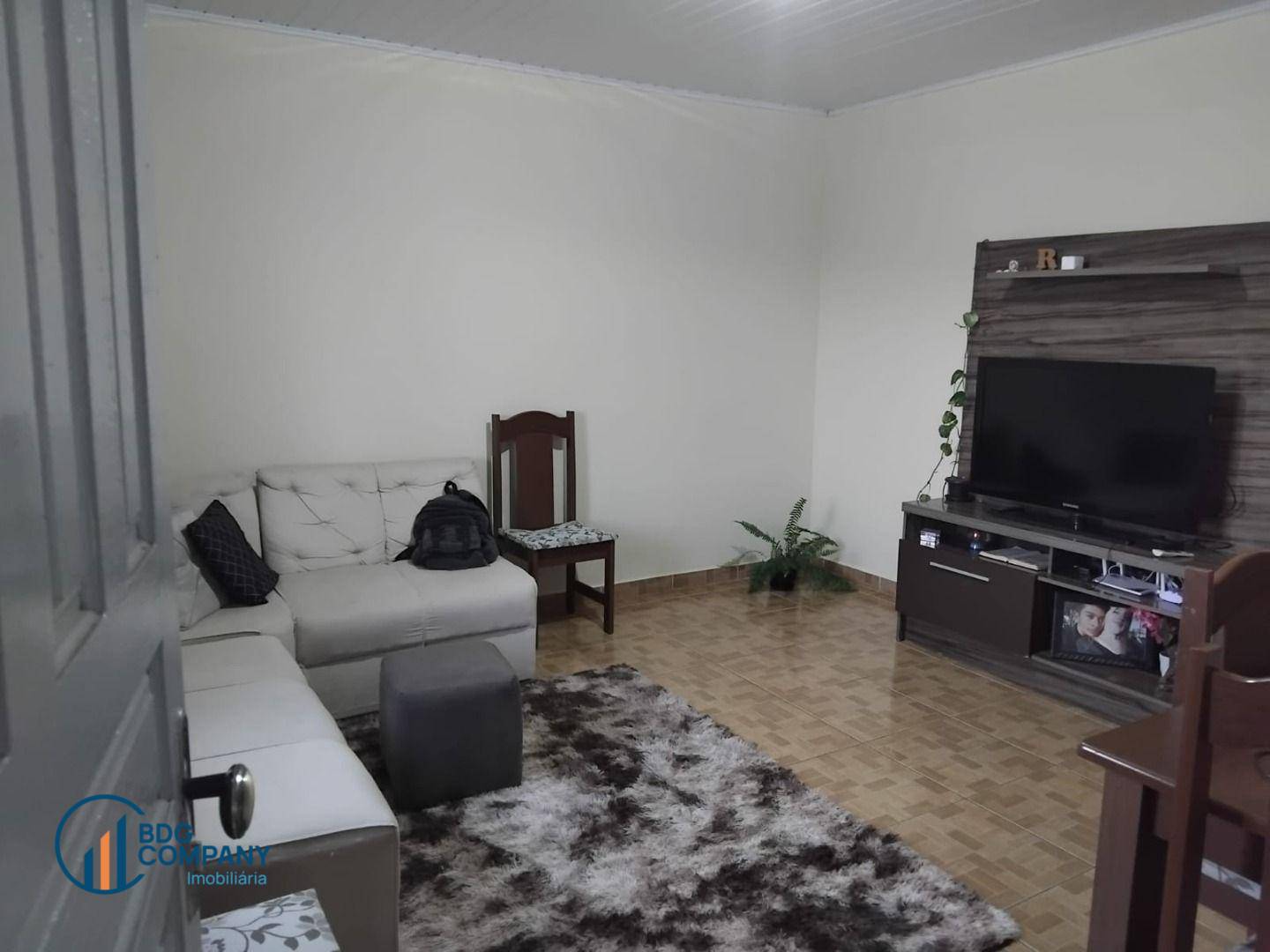 Casa à venda com 2 quartos, 70m² - Foto 9