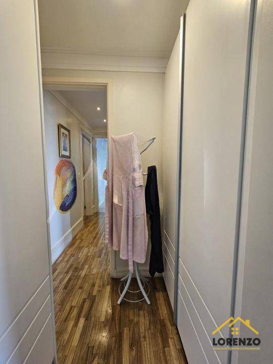 Apartamento à venda com 3 quartos, 128m² - Foto 14