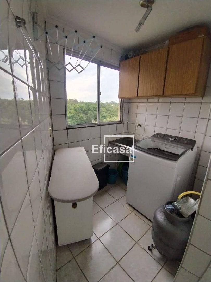 Apartamento à venda com 2 quartos, 70m² - Foto 5