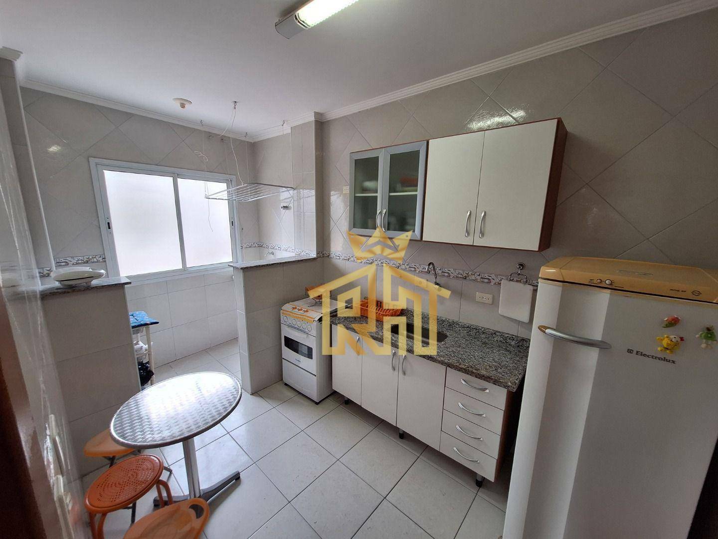 Apartamento à venda com 1 quarto, 50m² - Foto 11