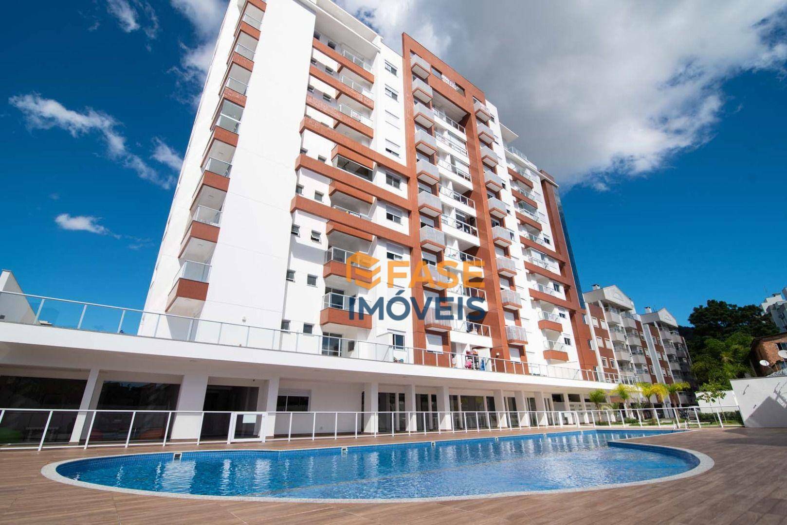 Apartamento à venda com 3 quartos, 156m² - Foto 1