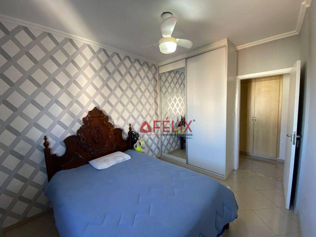 Apartamento à venda com 3 quartos, 90m² - Foto 12