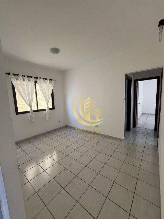 Apartamento à venda com 3 quartos, 90m² - Foto 6