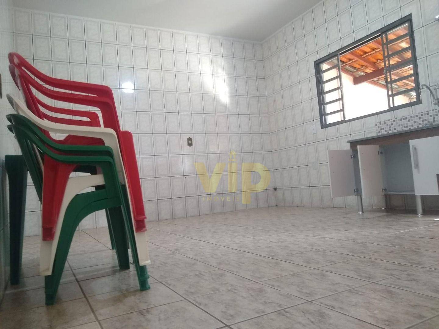 Casa à venda com 2 quartos, 110m² - Foto 15