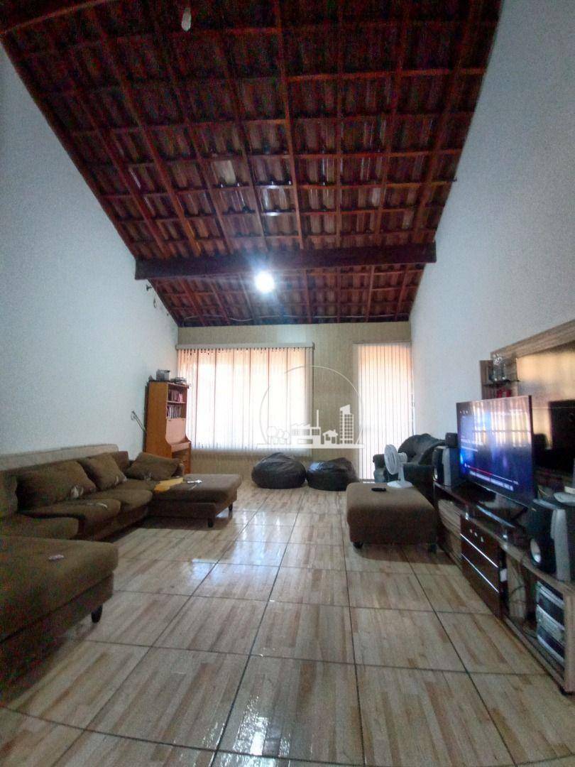 Sobrado à venda com 3 quartos, 231m² - Foto 6