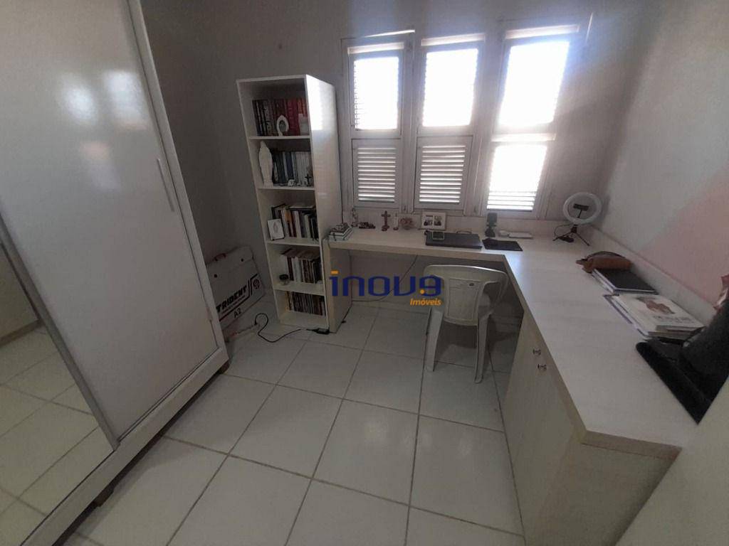 Casa à venda com 3 quartos, 500M2 - Foto 17
