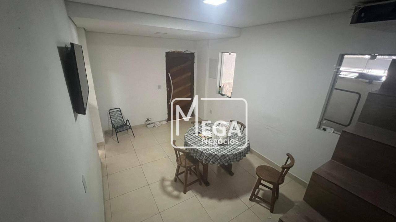 Casa à venda com 6 quartos, 153m² - Foto 17