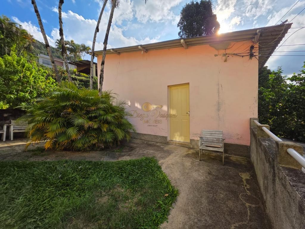 Casa à venda com 6 quartos, 375m² - Foto 40