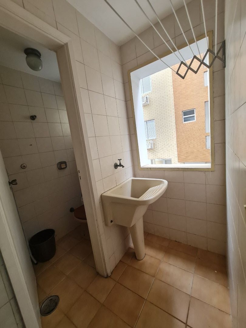 Apartamento à venda com 2 quartos, 75m² - Foto 15