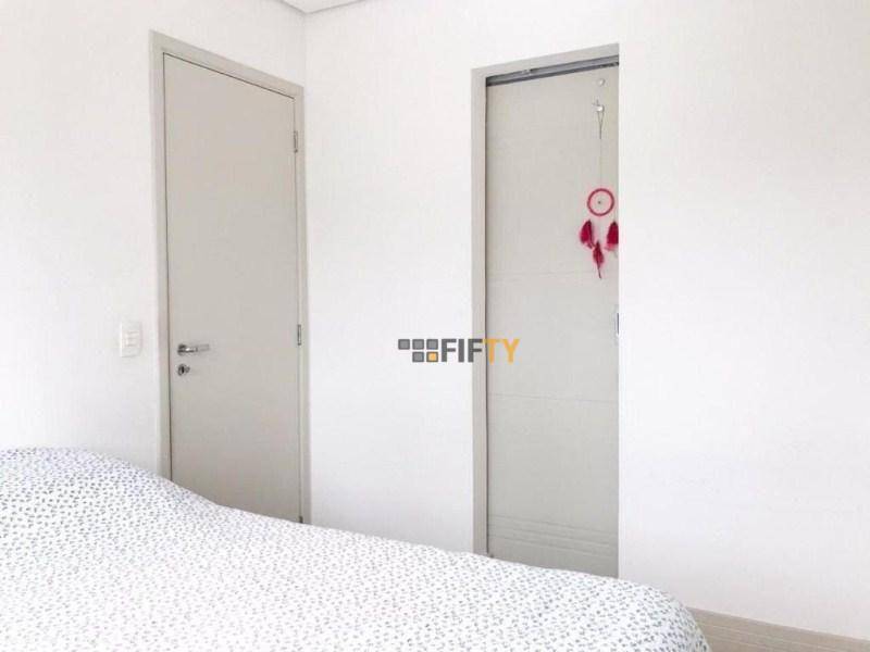 Apartamento à venda com 3 quartos, 117m² - Foto 12