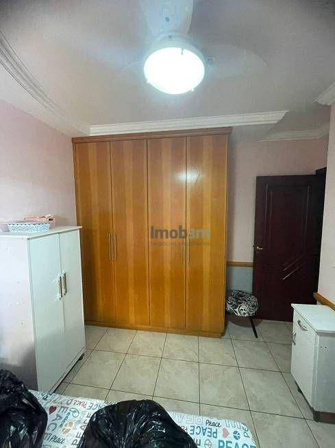 Casa à venda com 5 quartos, 300m² - Foto 20