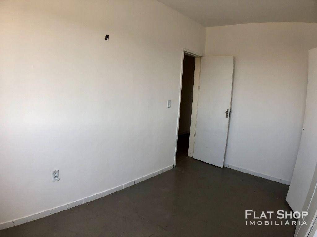 Apartamento à venda com 2 quartos, 73m² - Foto 6