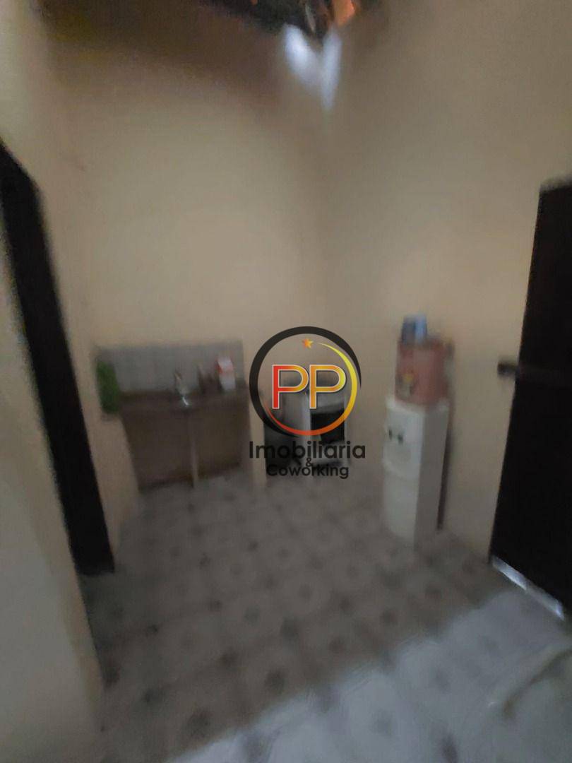 Casa à venda e aluguel com 2 quartos, 100m² - Foto 3