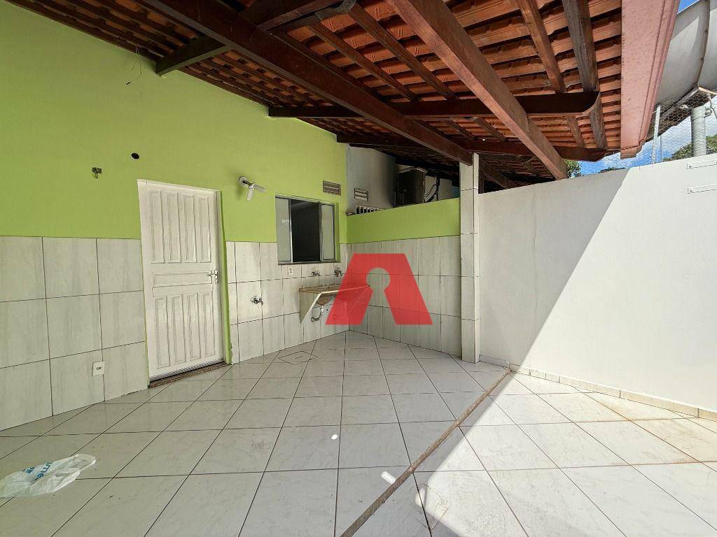 Casa de Condomínio para alugar com 2 quartos, 81m² - Foto 6