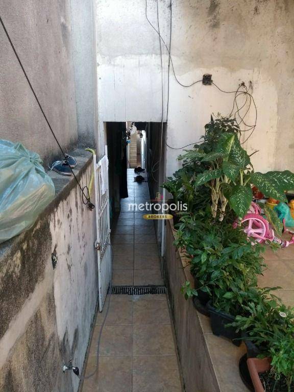 Sobrado à venda com 4 quartos, 200m² - Foto 16