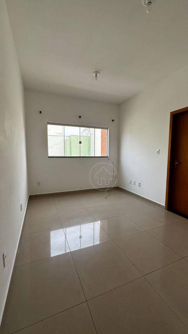 Apartamento para alugar com 3 quartos, 70m² - Foto 3