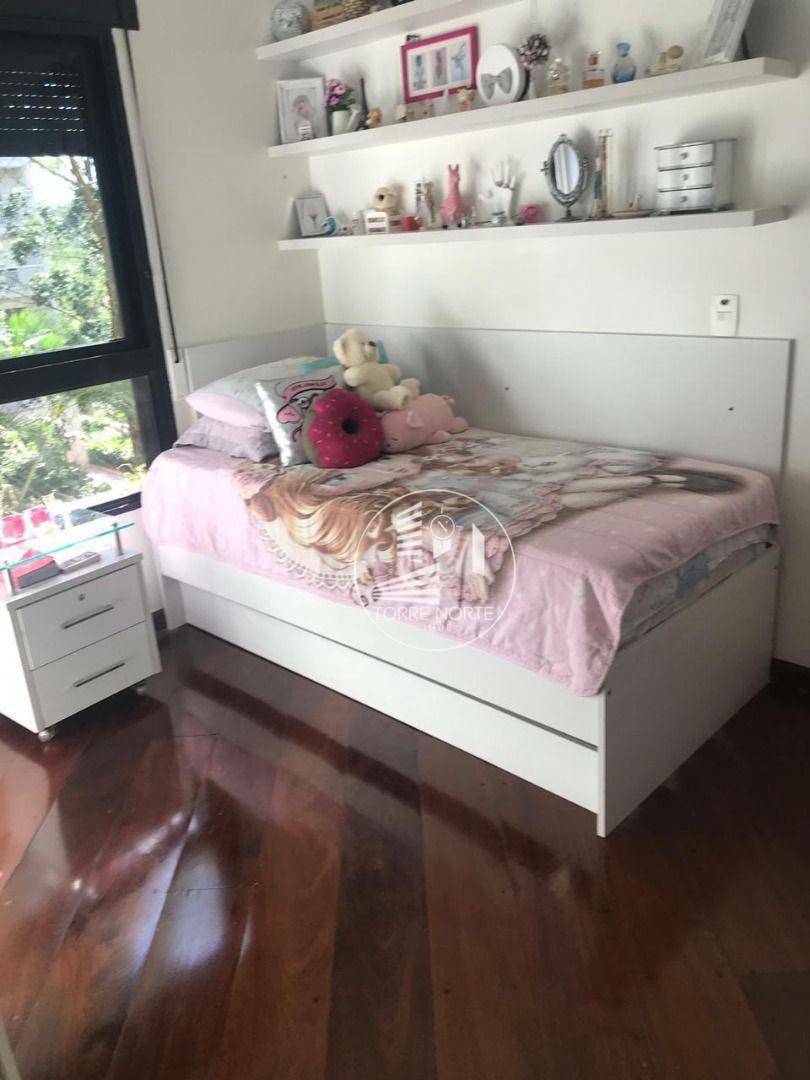 Apartamento à venda com 5 quartos, 230m² - Foto 38