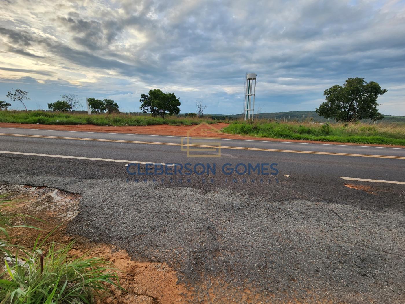 Terreno à venda, 1000m² - Foto 12