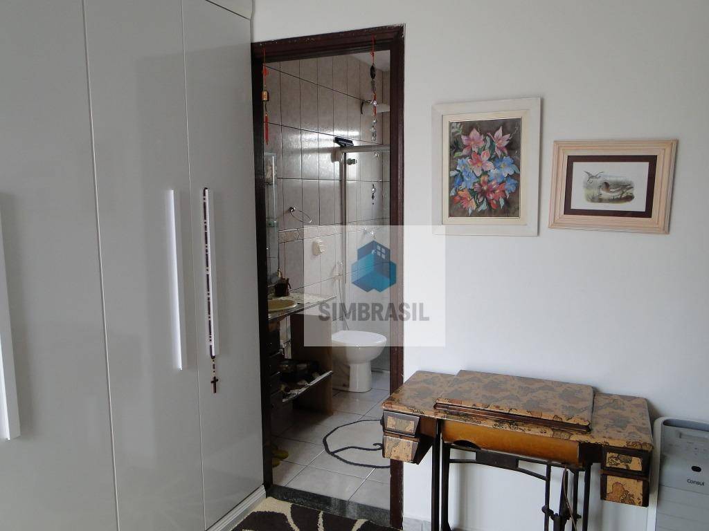 Casa à venda com 3 quartos, 185m² - Foto 27