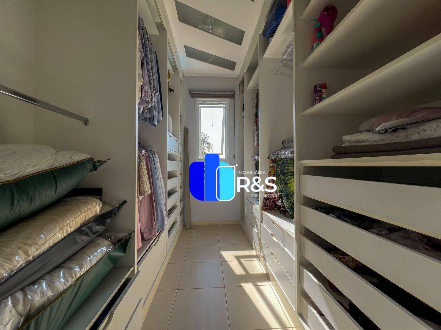 Casa de Condomínio à venda e aluguel com 5 quartos, 830m² - Foto 39