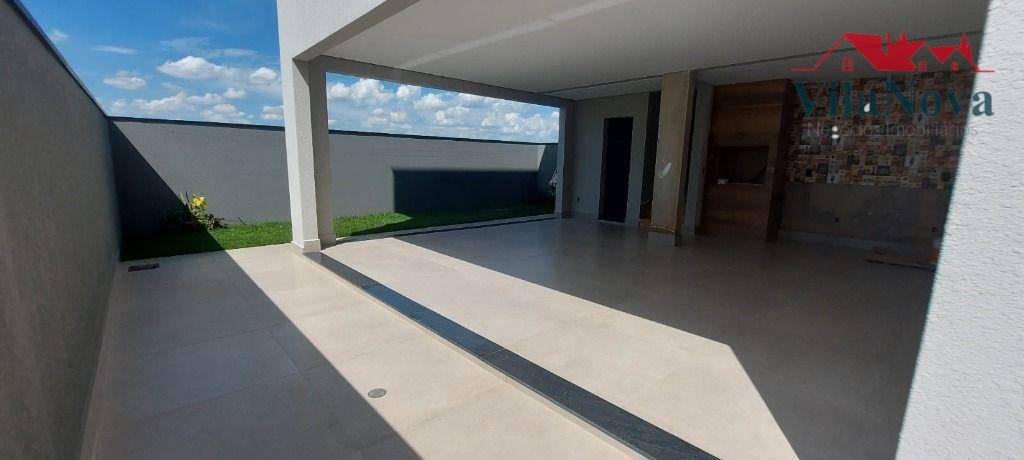 Casa de Condomínio à venda com 2 quartos, 230m² - Foto 4