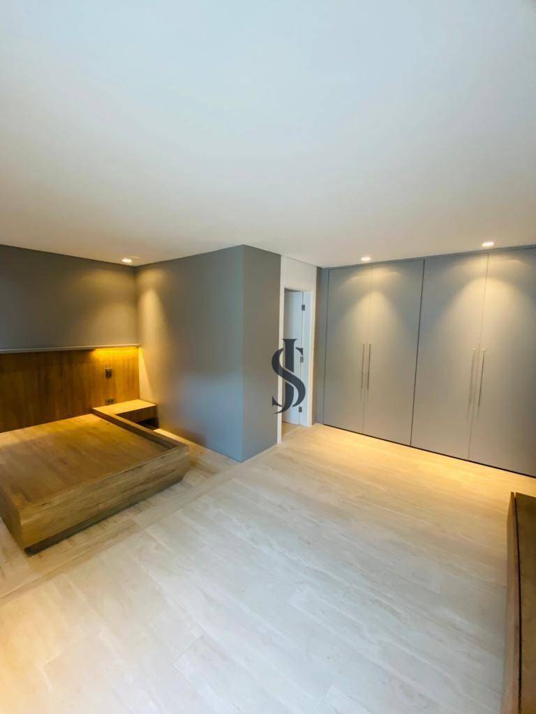 Casa à venda com 5 quartos, 550m² - Foto 20