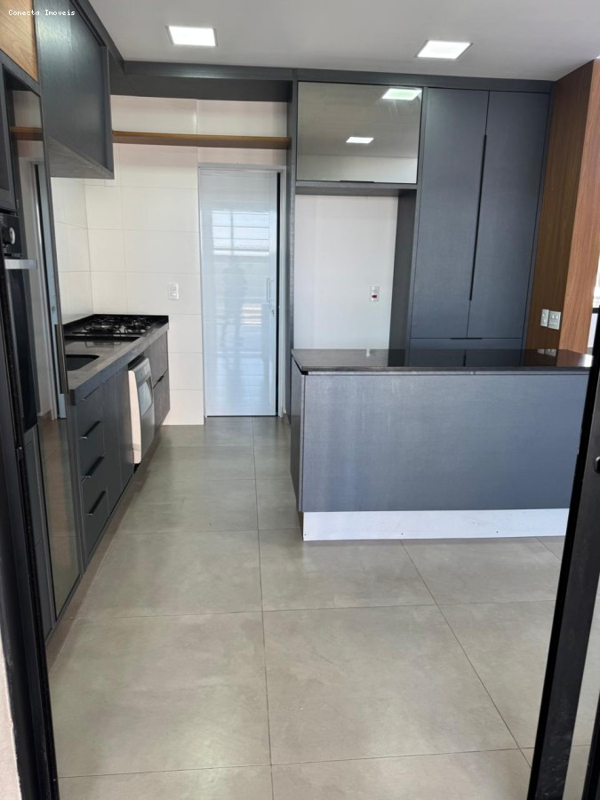 Casa de Condomínio à venda com 3 quartos, 232m² - Foto 12
