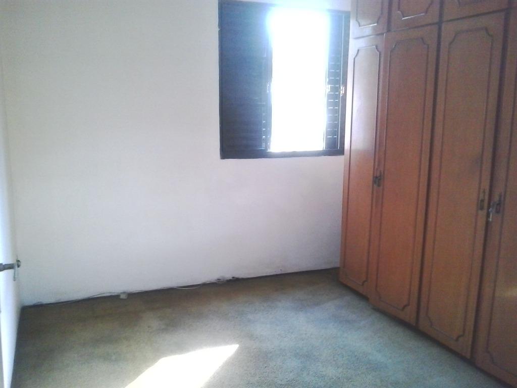 Apartamento à venda com 2 quartos, 80m² - Foto 13