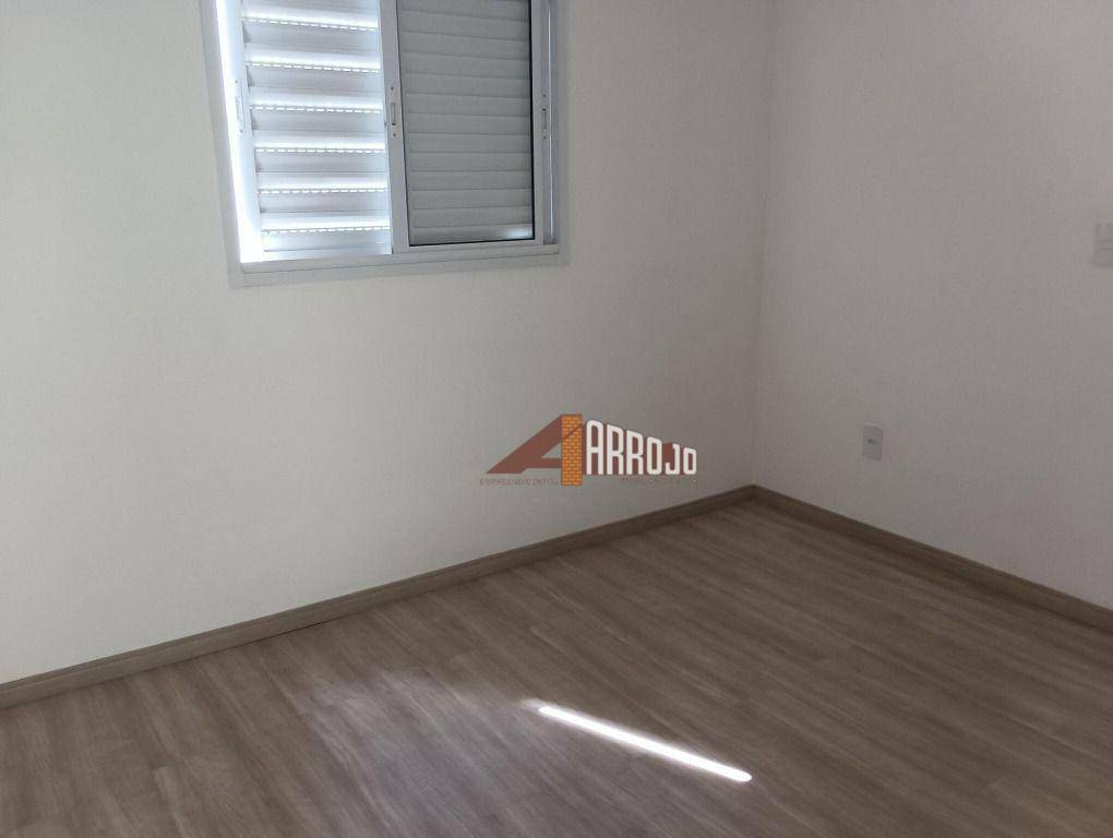 Sobrado à venda com 3 quartos, 92m² - Foto 15