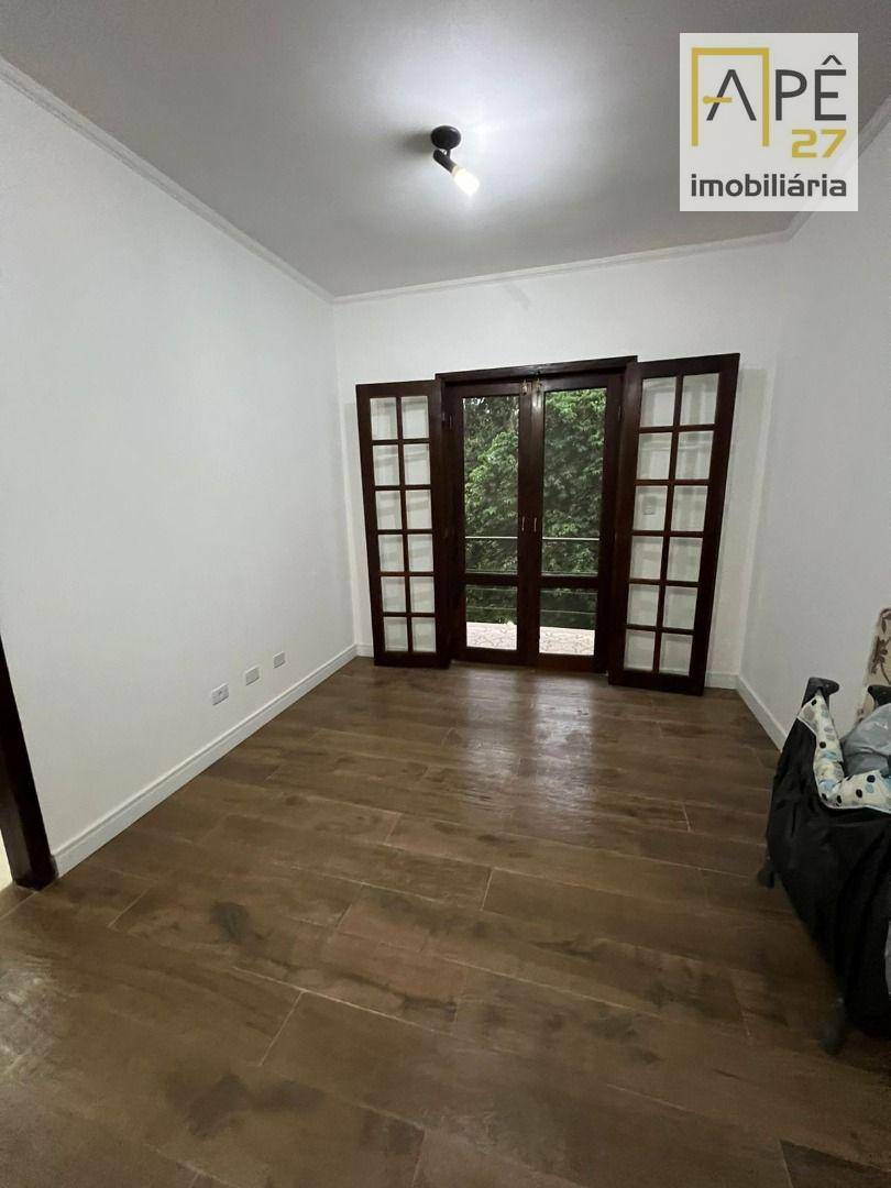 Sobrado à venda com 3 quartos, 269m² - Foto 30