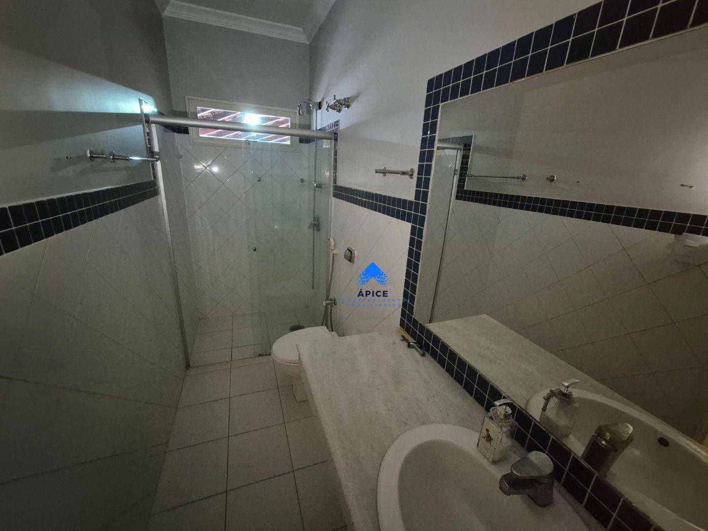 Casa à venda com 3 quartos, 560m² - Foto 15
