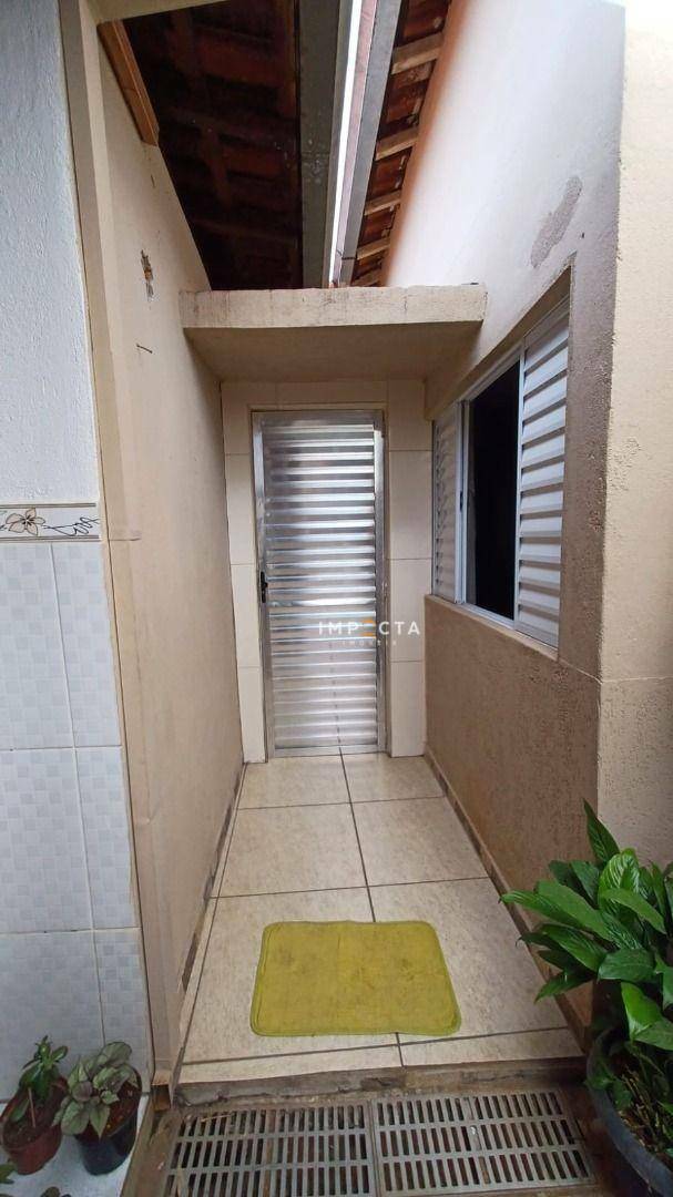 Casa à venda com 3 quartos, 100m² - Foto 10