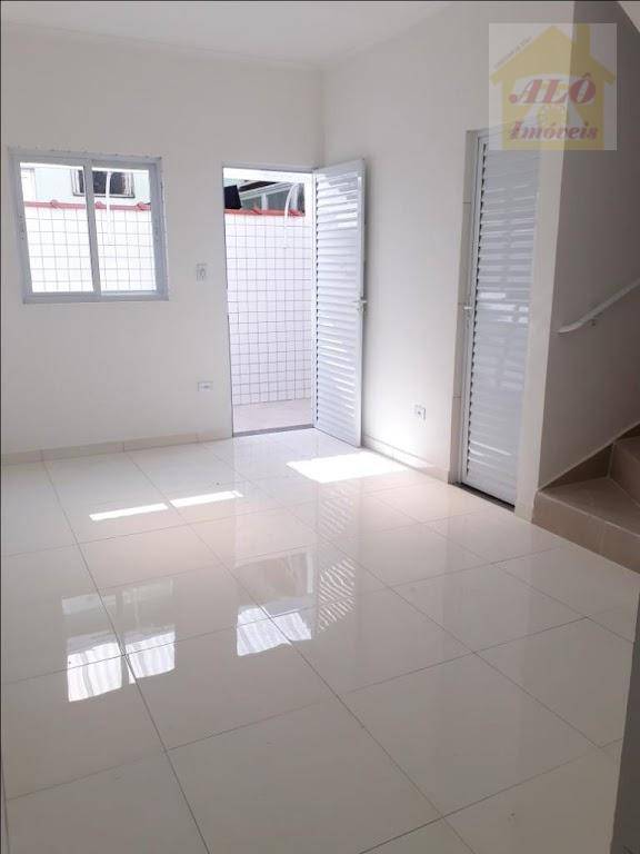 Sobrado à venda com 2 quartos, 55m² - Foto 1