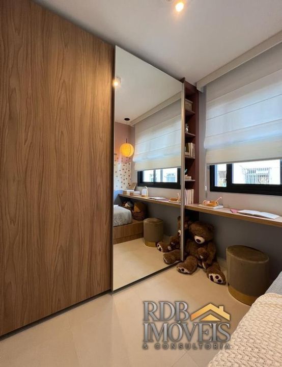 Apartamento à venda com 3 quartos, 2300m² - Foto 9