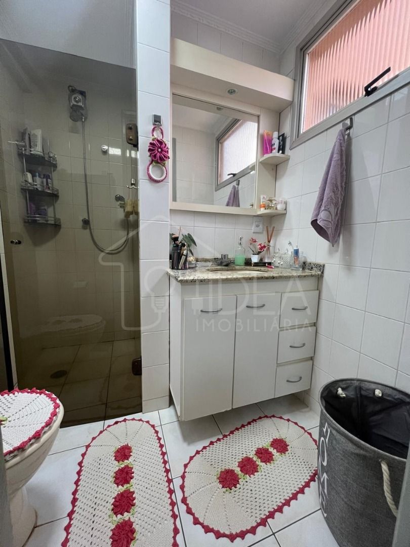 Apartamento à venda com 3 quartos - Foto 9