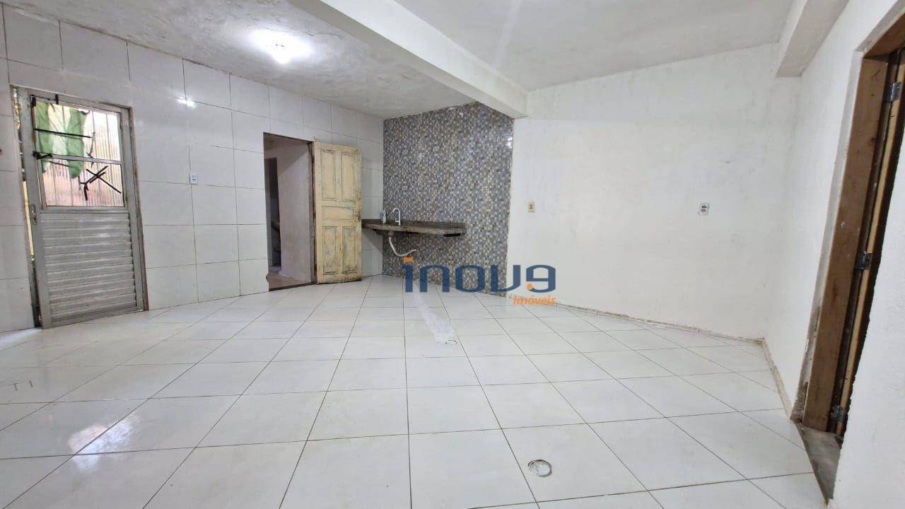 Casa à venda e aluguel com 5 quartos, 192m² - Foto 5