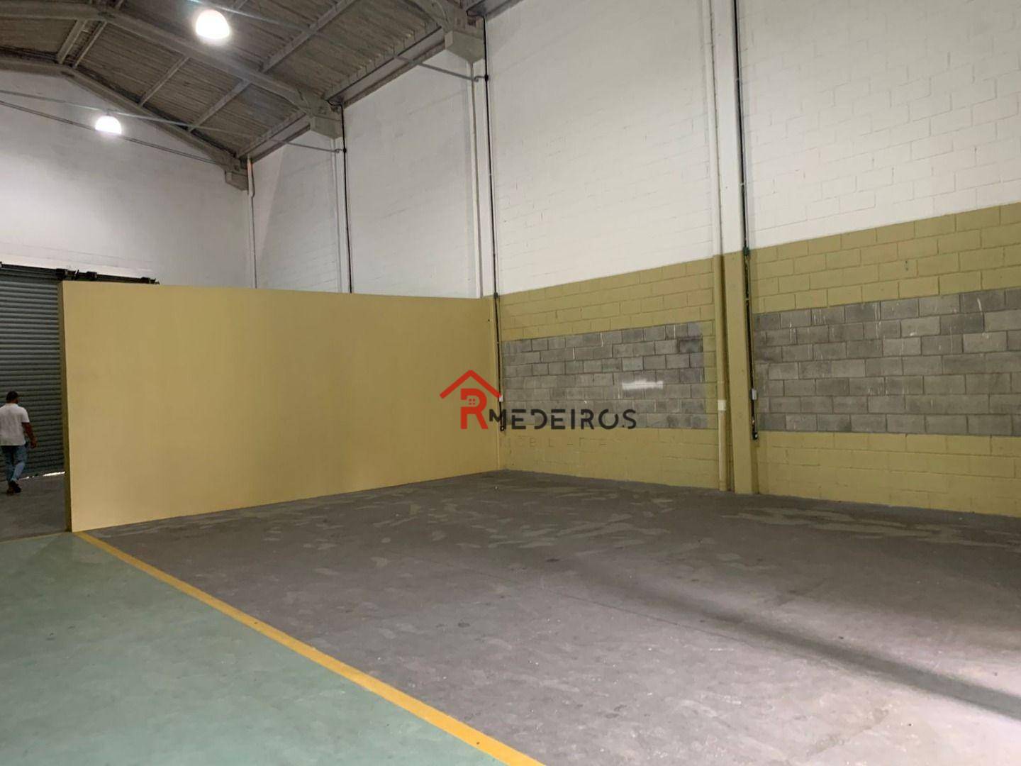 Depósito-Galpão-Armazém à venda e aluguel, 237m² - Foto 2