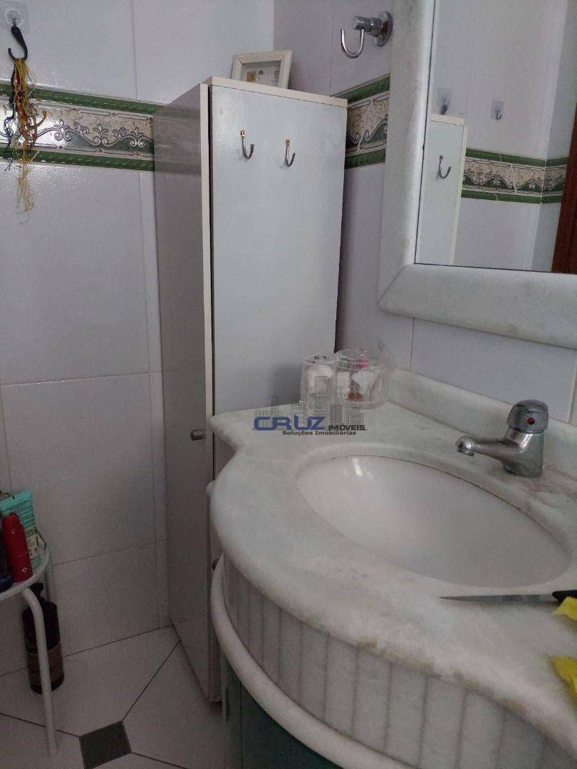 Sobrado à venda com 3 quartos, 199m² - Foto 44