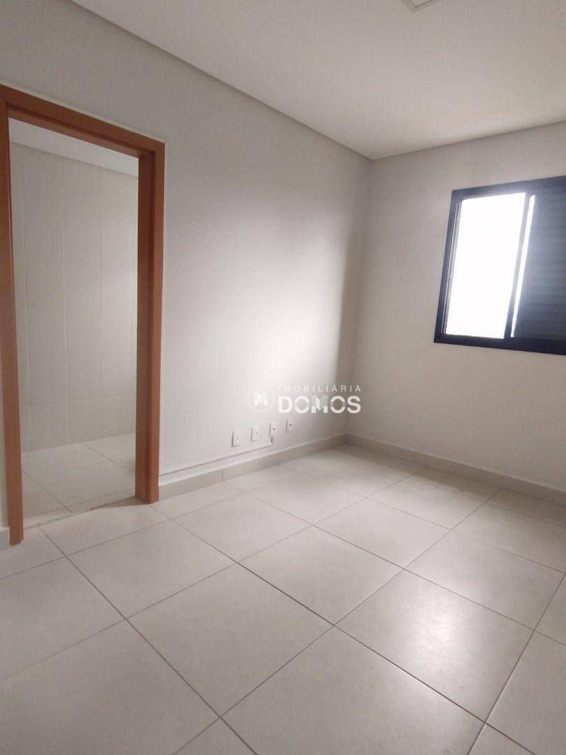 Apartamento à venda com 4 quartos, 220m² - Foto 8