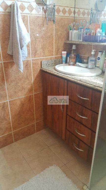 Apartamento à venda com 3 quartos, 98m² - Foto 22