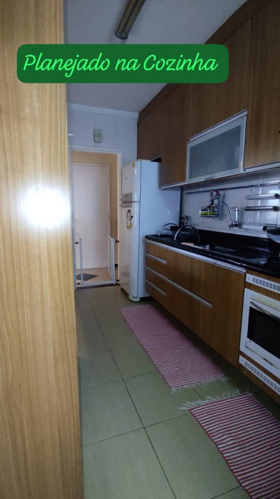 Apartamento à venda com 2 quartos, 70m² - Foto 10